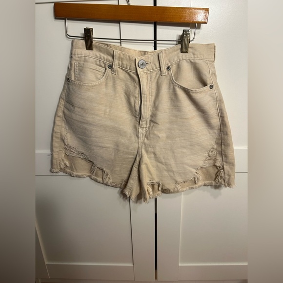 American eagle highest rise mom shorts size 6 - Picture 4 of 5